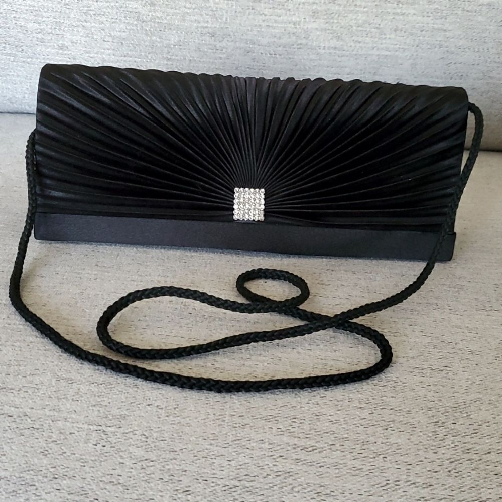 Vintage purse,clutch,shoulder bag, cross body. Black w/rhinestones. Used once!